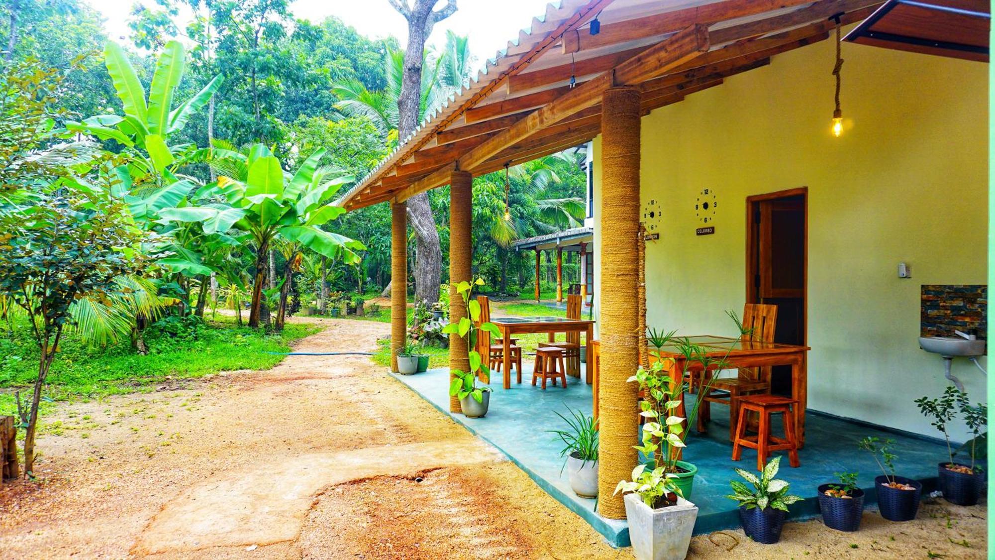 Sigiri Saat Cabana Sigiriya Exteriör bild