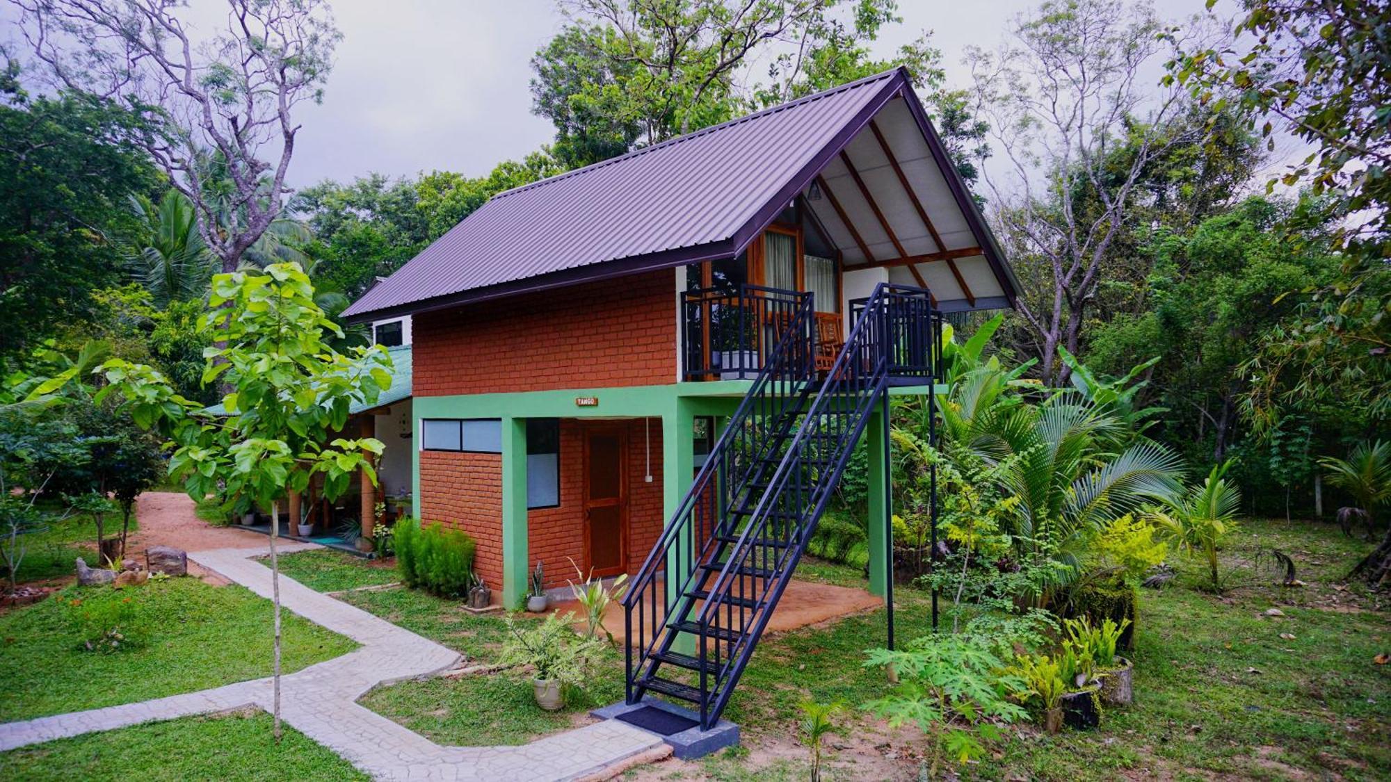 Sigiri Saat Cabana Sigiriya Exteriör bild